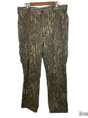 Vintage Realtree Hard Woods Camo by Liberty Cargo Pants